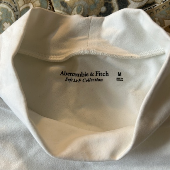 ABERCROMBIE White Sleeveless Bodysuit - Picture 2 of 2